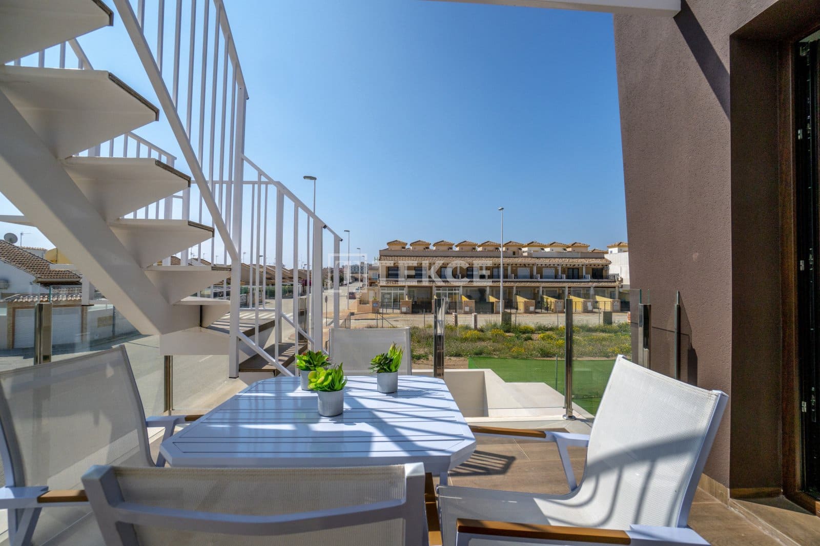 3 sovrum Lägenhet till salu i San Pedro del Pinatar med pool - 350 000 € (Ref: 8965158)