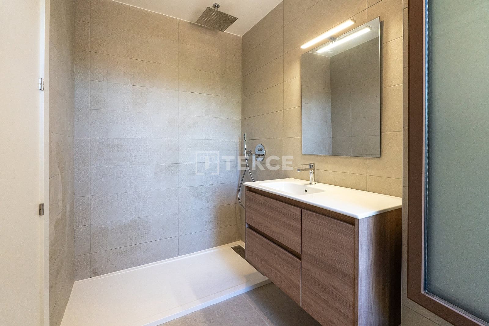 2 soveværelse Lejlighed til salg i Hondon de las Nieves med swimmingpool garage - € 220.000 (Ref: 8965181)