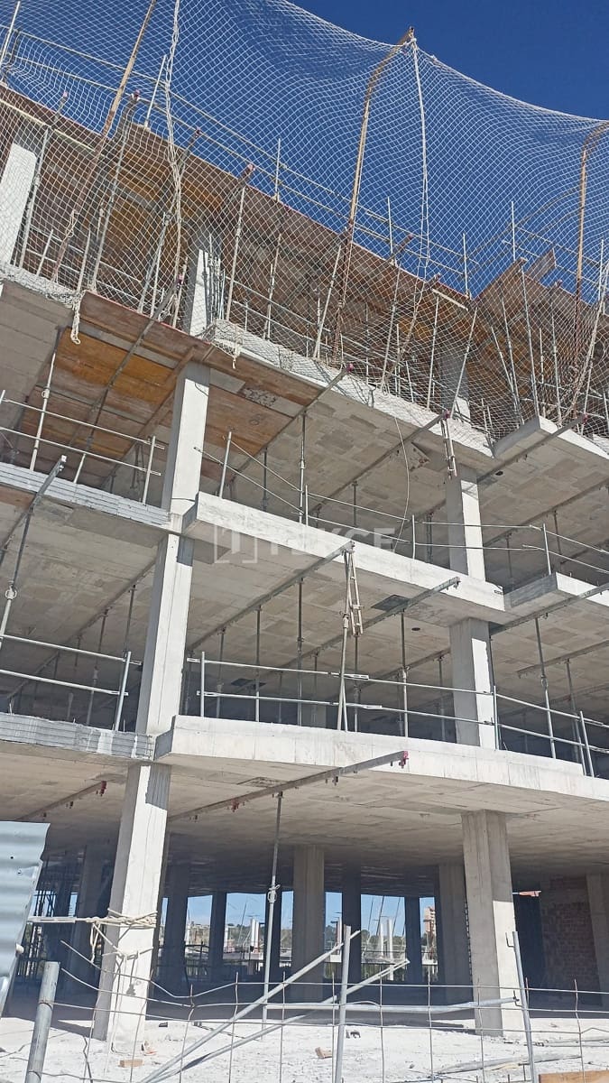 Piso de 3 habitaciones en Pilar de la Horadada en venta con piscina - 325.000 € (Ref: 8965189)