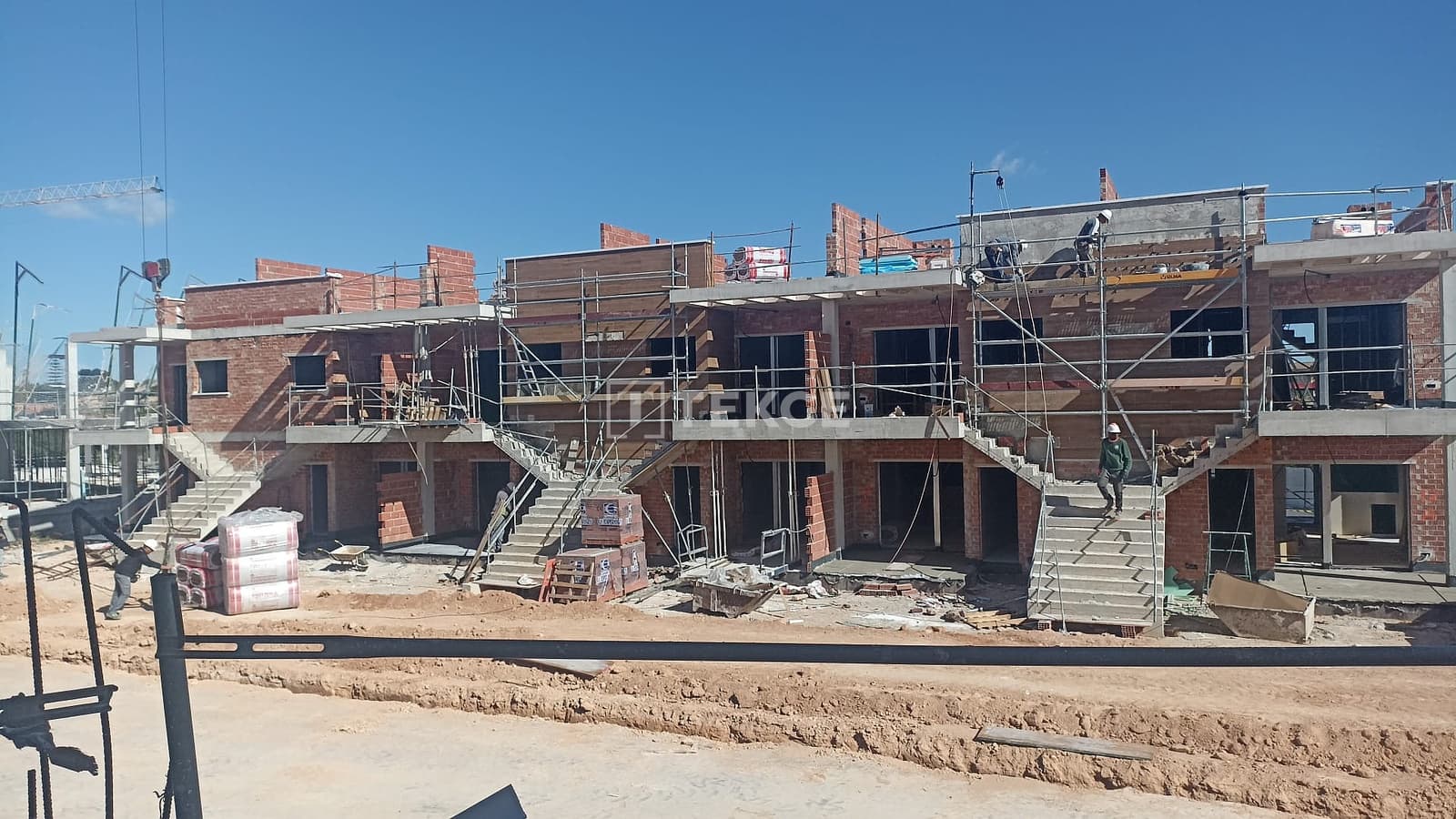 Piso de 3 habitaciones en Pilar de la Horadada en venta con piscina - 325.000 € (Ref: 8965189)