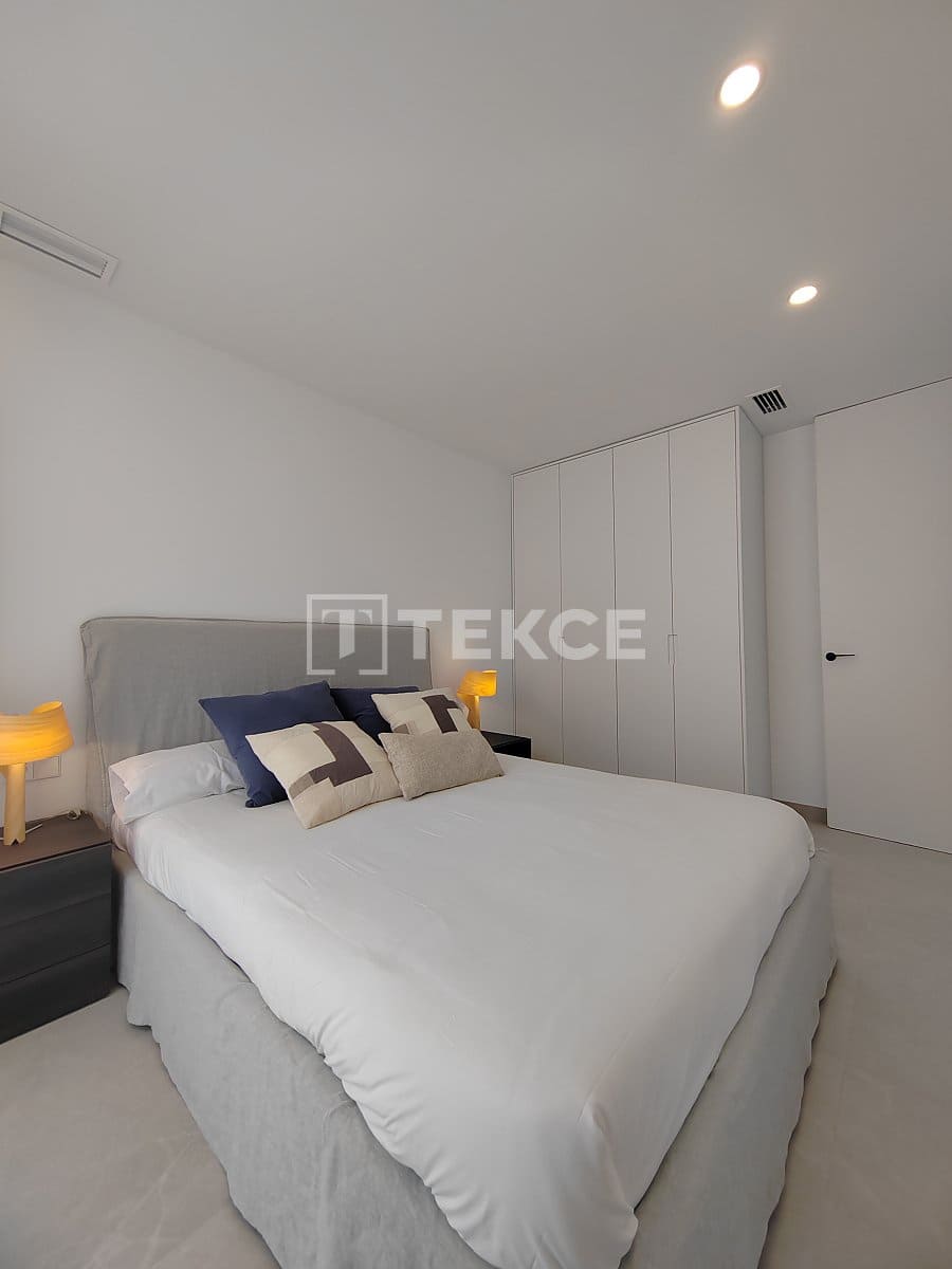 3 bedroom Villa for sale in Rojales with pool - € 575,000 (Ref: 8965261)