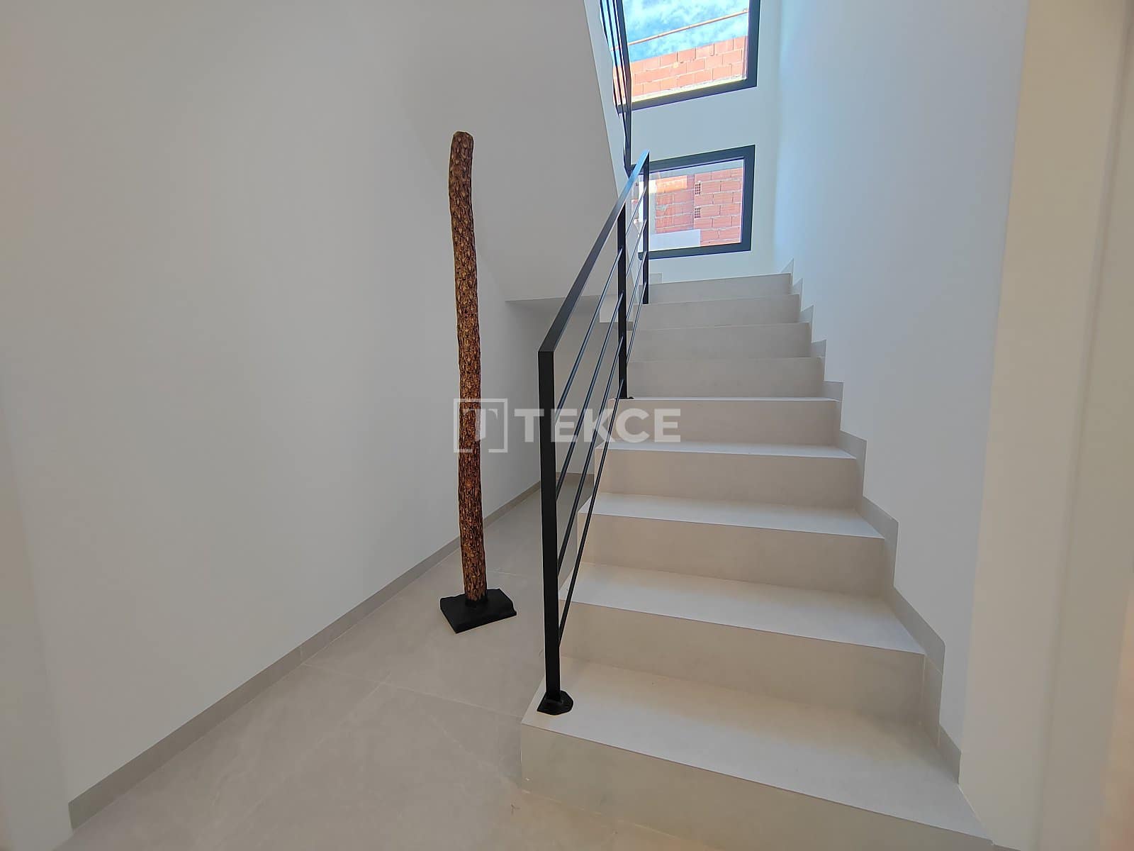 3 bedroom Villa for sale in Rojales with pool - € 575,000 (Ref: 8965261)