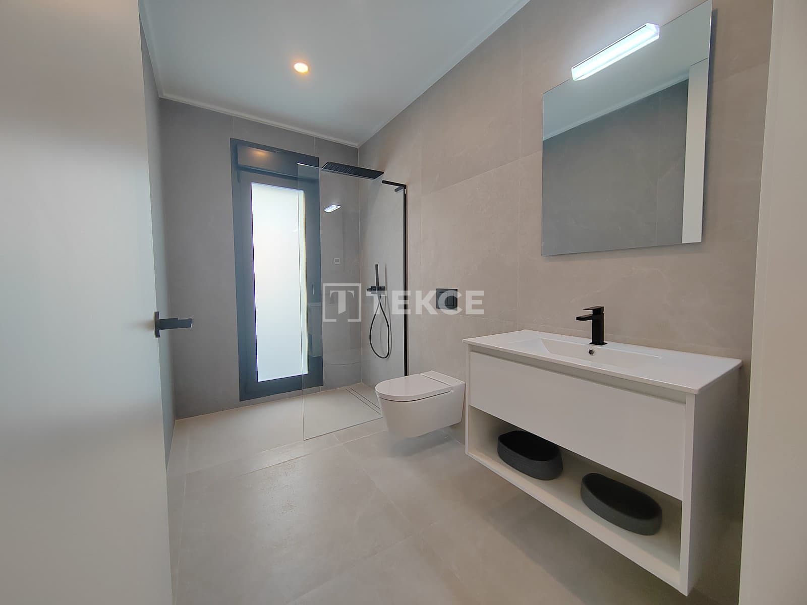 3 bedroom Villa for sale in Rojales with pool - € 575,000 (Ref: 8965261)