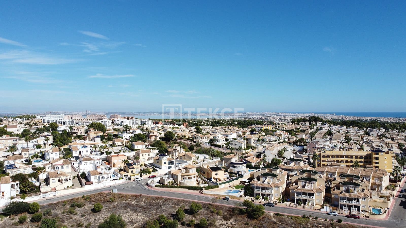 2 sovrum Lägenhet till salu i Villamartin med pool - 295 000 € (Ref: 8965266)