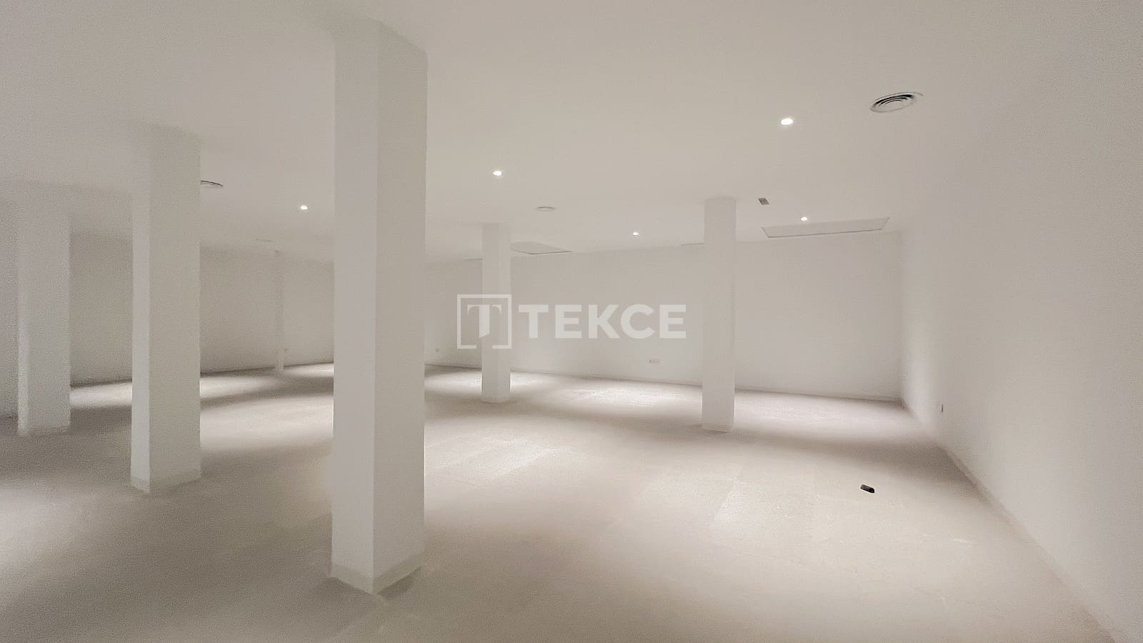 4 makuuhuone Huvila myytävänä paikassa Benissa mukana uima-altaan - 2 260 000 € (Ref: 8965278)