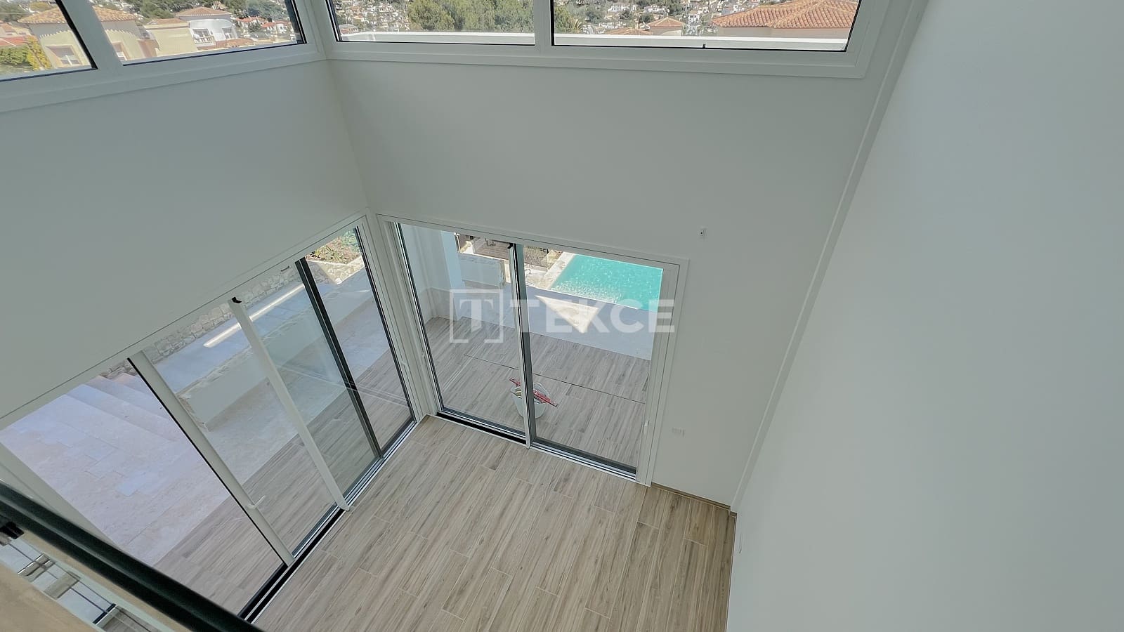 4 makuuhuone Huvila myytävänä paikassa Benissa mukana uima-altaan - 2 260 000 € (Ref: 8965278)