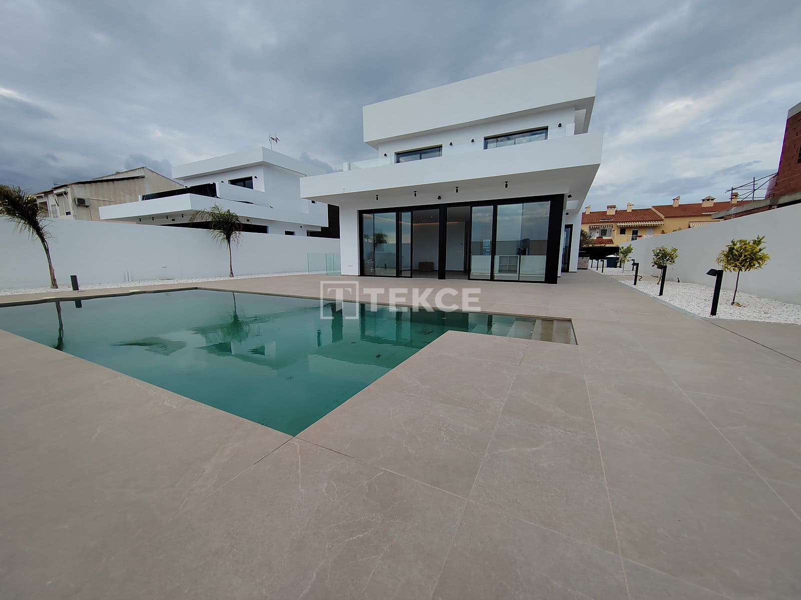 4 sovrum Villa till salu i Playa de San Juan med pool - 950 000 € (Ref: 8965280)