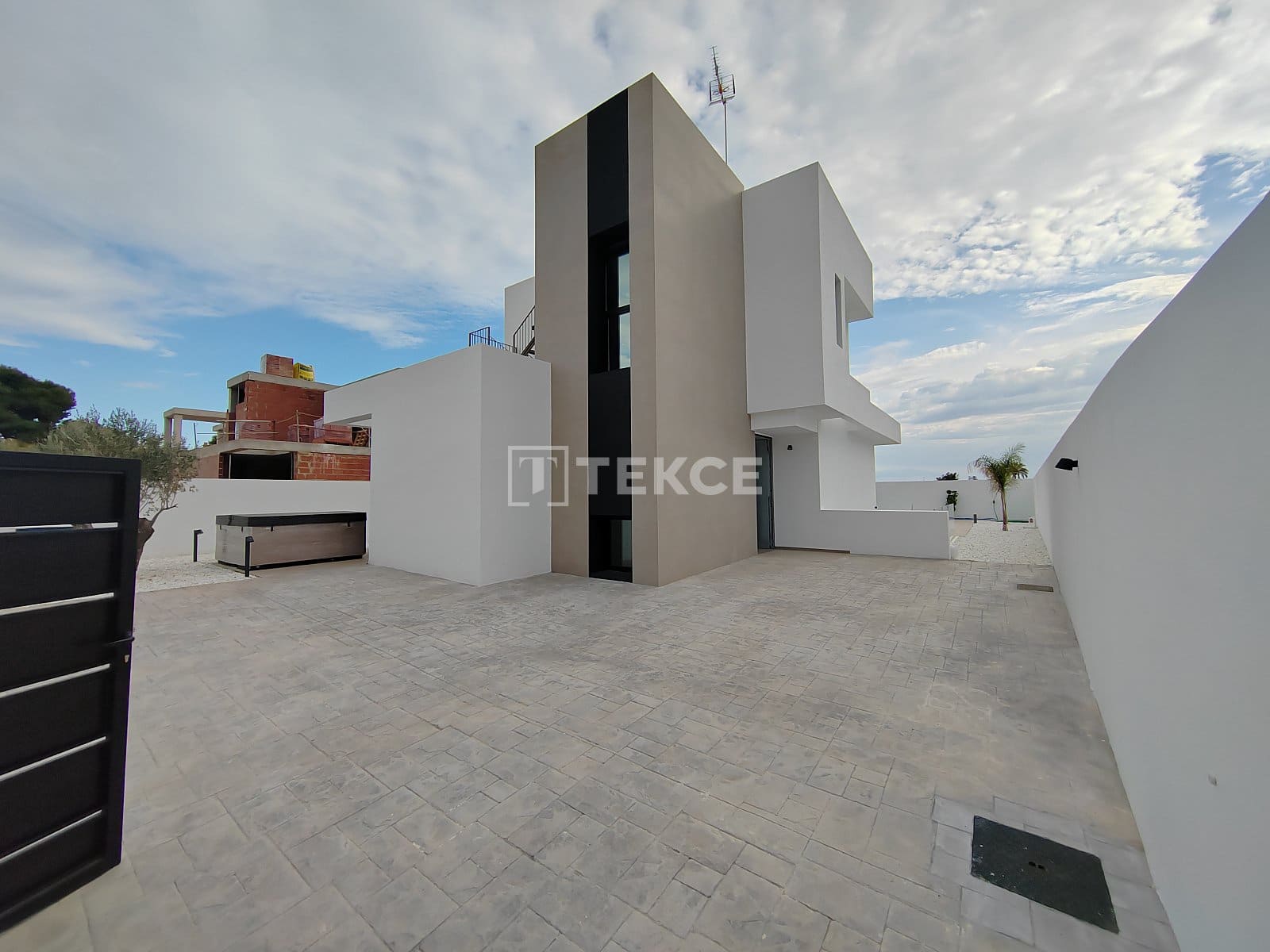 4 sovrum Villa till salu i Playa de San Juan med pool - 950 000 € (Ref: 8965280)