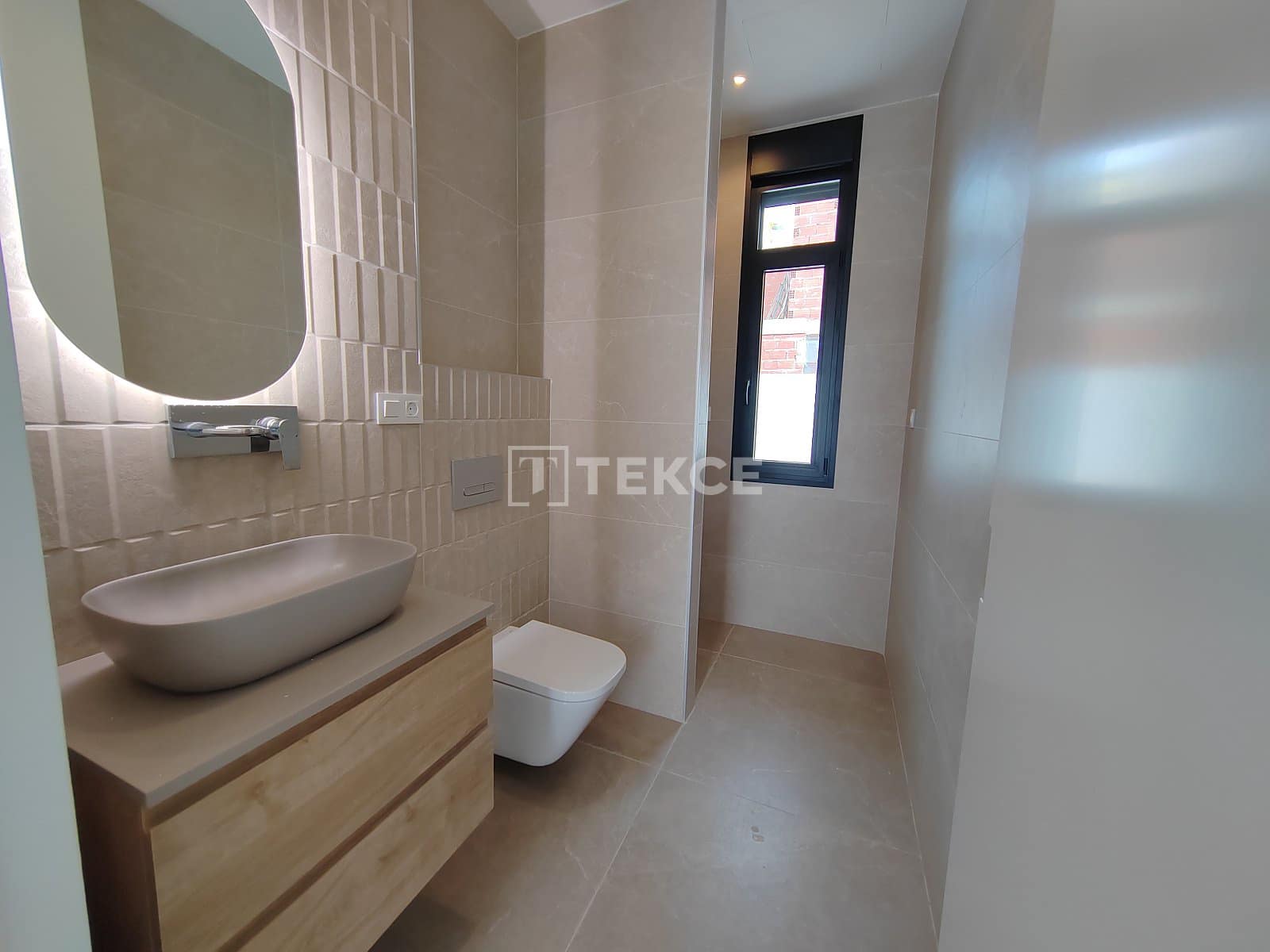 4 sovrum Villa till salu i Playa de San Juan med pool - 950 000 € (Ref: 8965280)