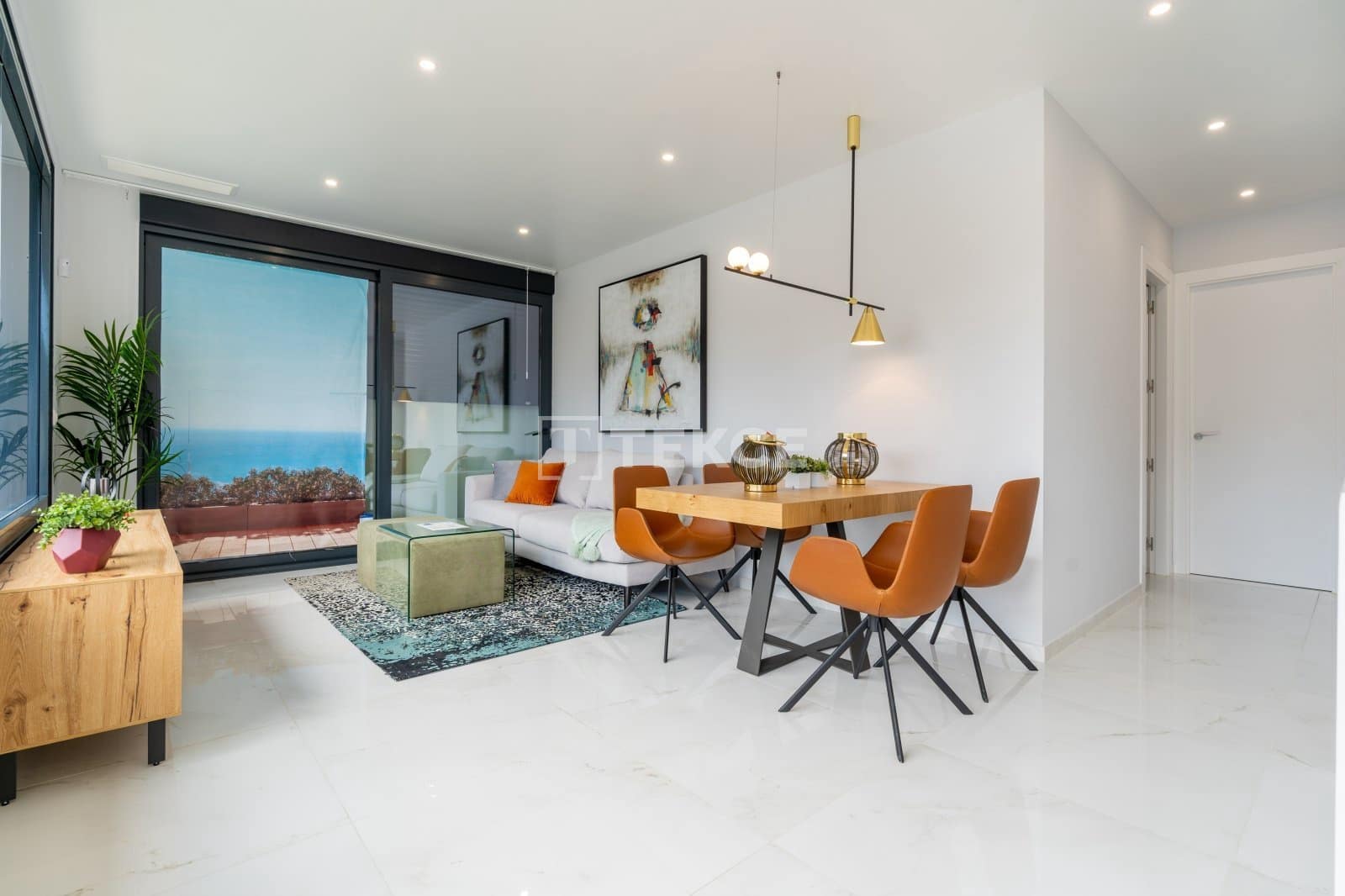 3 sovrum Lägenhet till salu i Benidorm med pool - 641 000 € (Ref: 8965286)