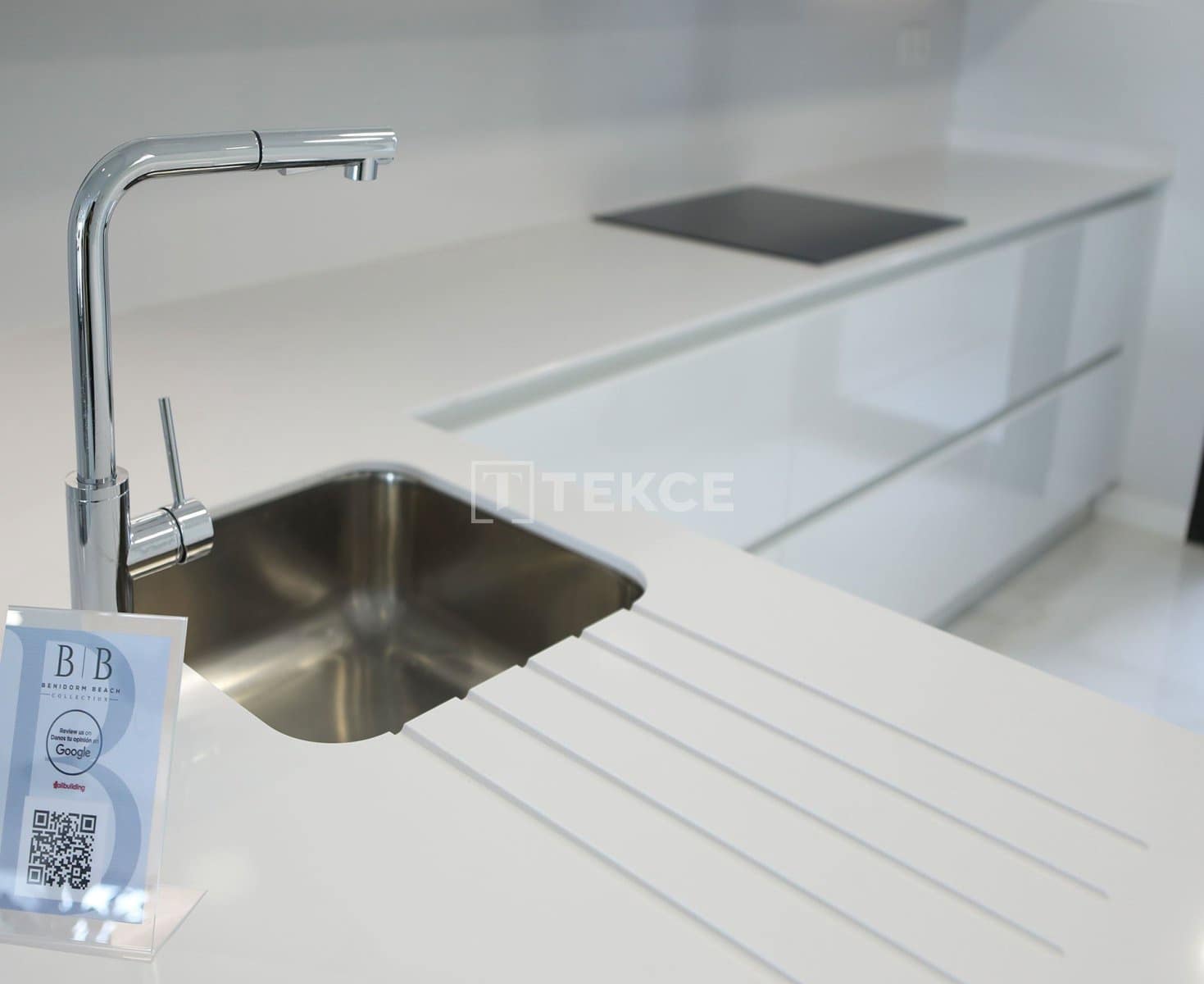 2 soveværelse Lejlighed til salg i Benidorm med swimmingpool - € 655.000 (Ref: 8965287)