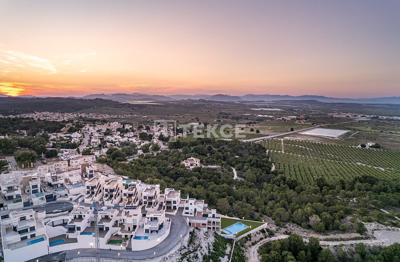 2 sypialnia Mieszkanie na sprzedaż w San Miguel de Salinas z basenem - 375 000 € (Ref: 8965326)