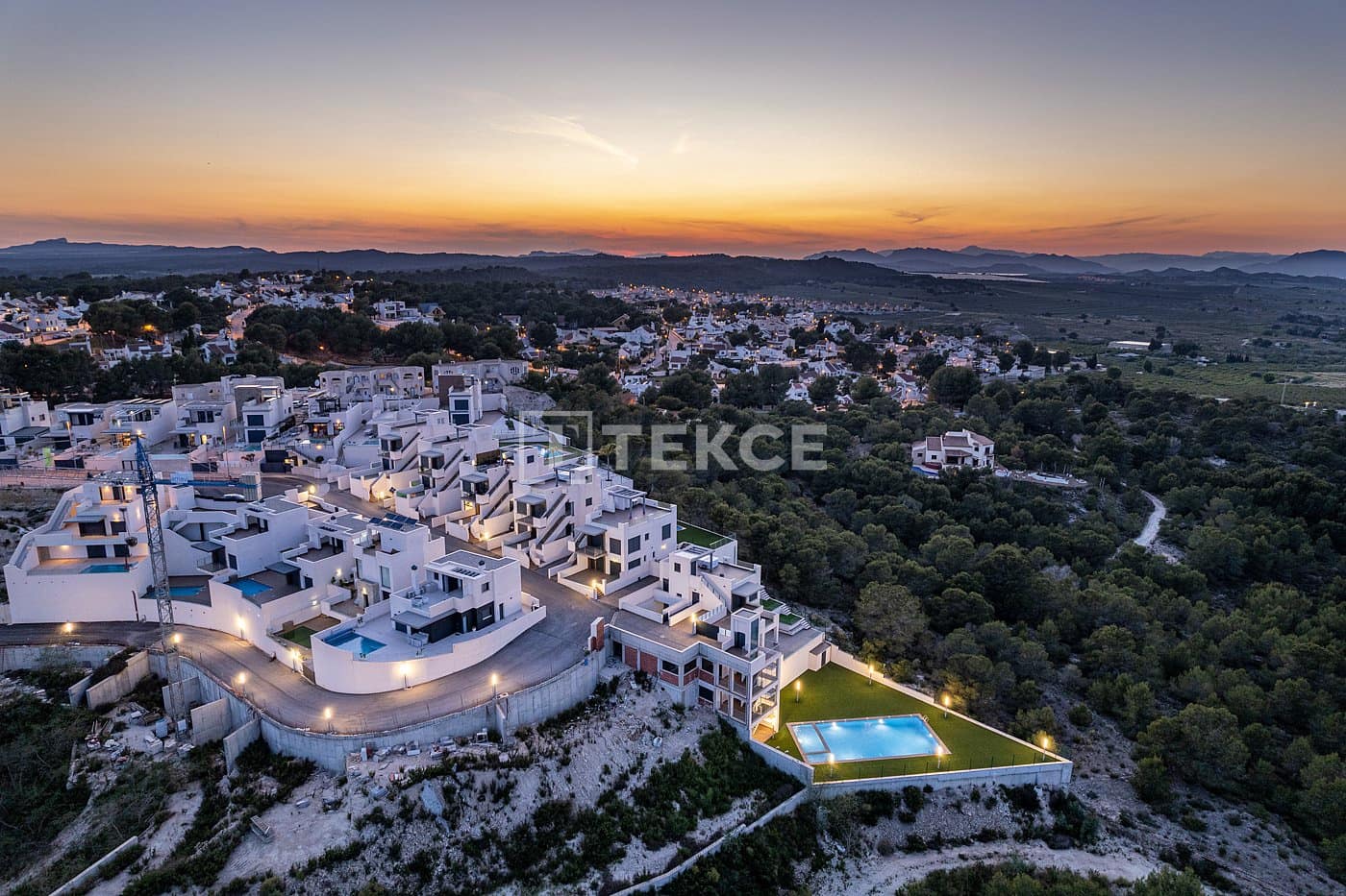 2 Zimmer Wohnung zu verkaufen in San Miguel de Salinas mit Pool - 415.000 € (Ref: 8965327)