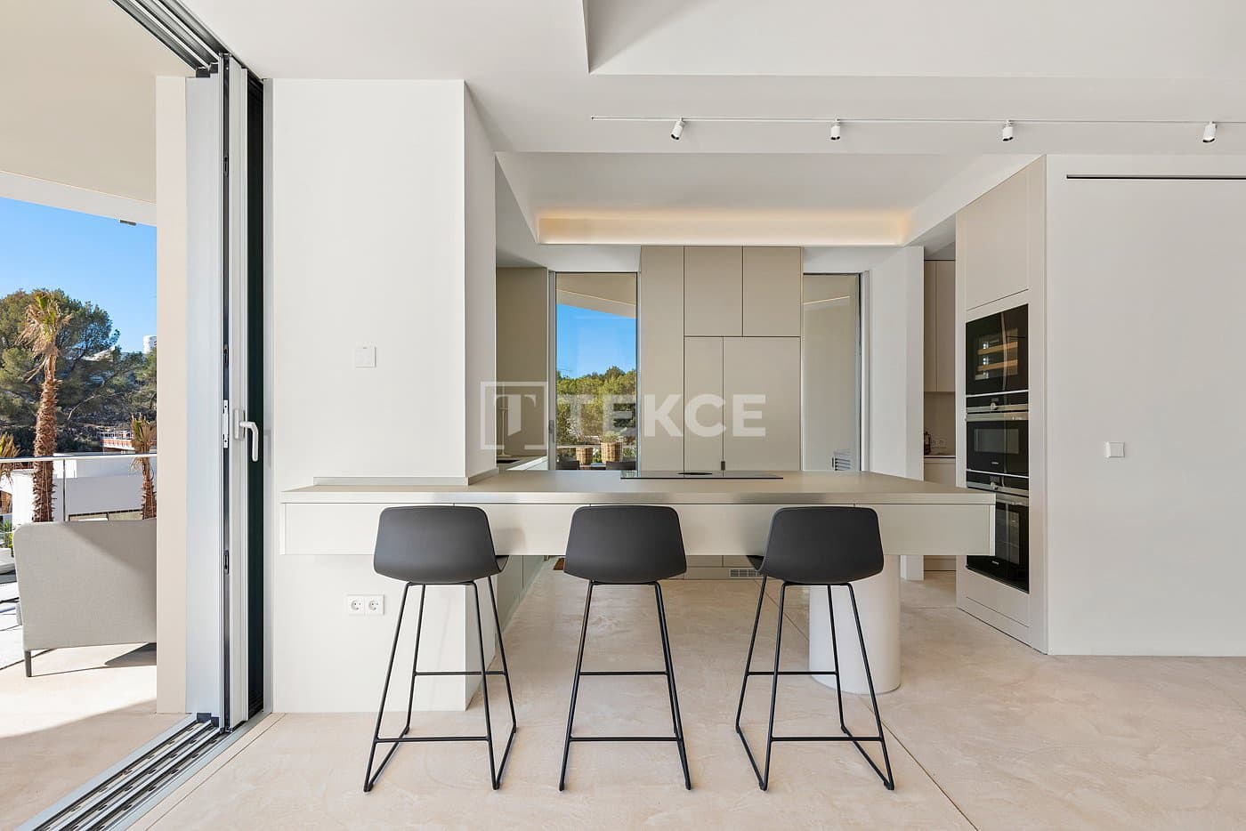 3 chambre Villa/Maison à vendre à San Miguel de Salinas avec piscine - 2 365 000 € (Ref: 8965331)