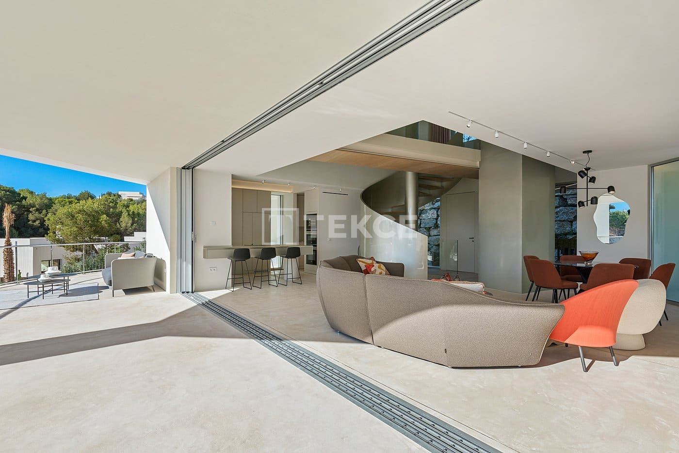 3 chambre Villa/Maison à vendre à San Miguel de Salinas avec piscine - 2 365 000 € (Ref: 8965331)