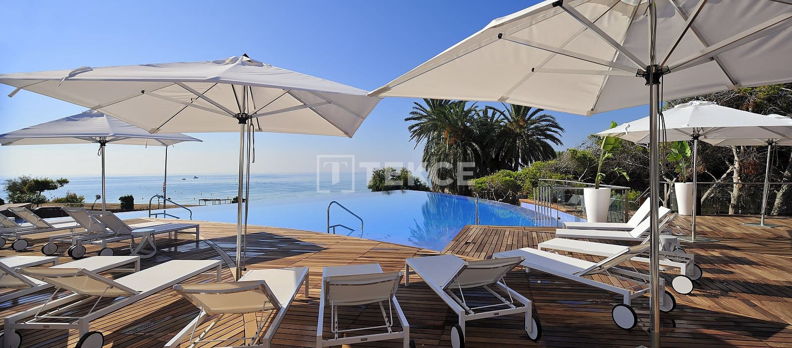 3 sovrum Villa till salu i San Miguel de Salinas med pool - 1 165 000 € (Ref: 8965332)