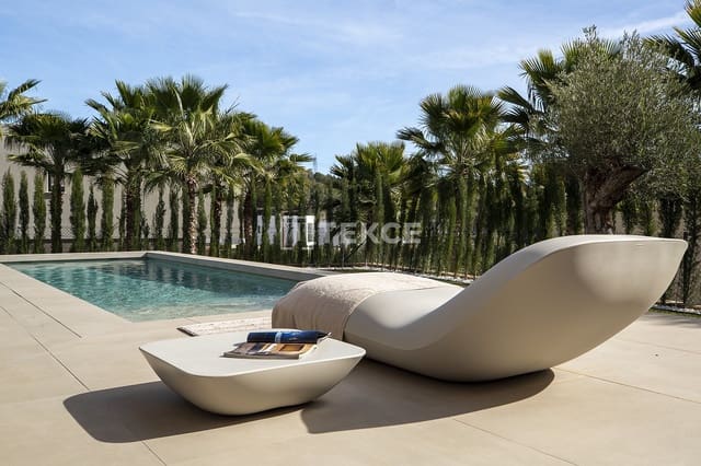 3 sypialnia Willa na sprzedaż w San Miguel de Salinas z basenem - 1 165 000 € (Ref: 8965332)