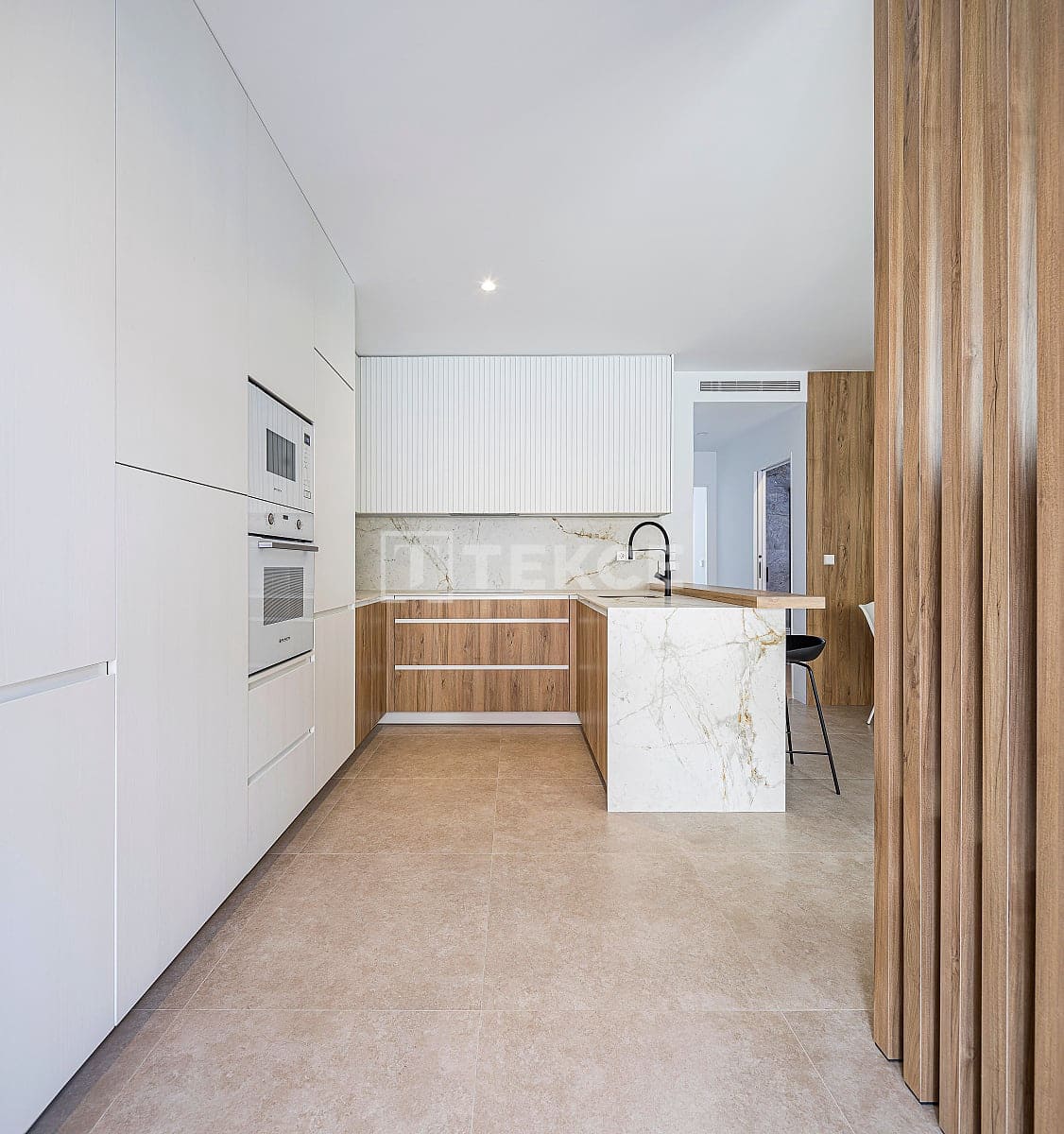 2 bedroom Flat for sale in San Pedro del Pinatar with pool - € 300,000 (Ref: 8965361)