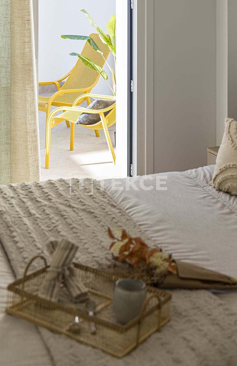 2 bedroom Flat for sale in San Pedro del Pinatar with pool - € 300,000 (Ref: 8965361)