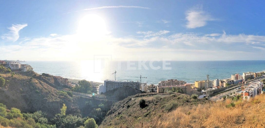 3 slaapkamer Flat te koop in Fuengirola met zwembad - € 990.000 (Ref: 8965373)