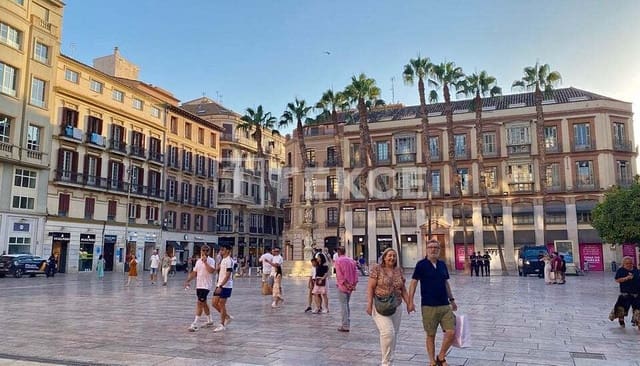 2 slaapkamer Flat te koop in Centro, Málaga stad - € 505.000 (Ref: 8965395)