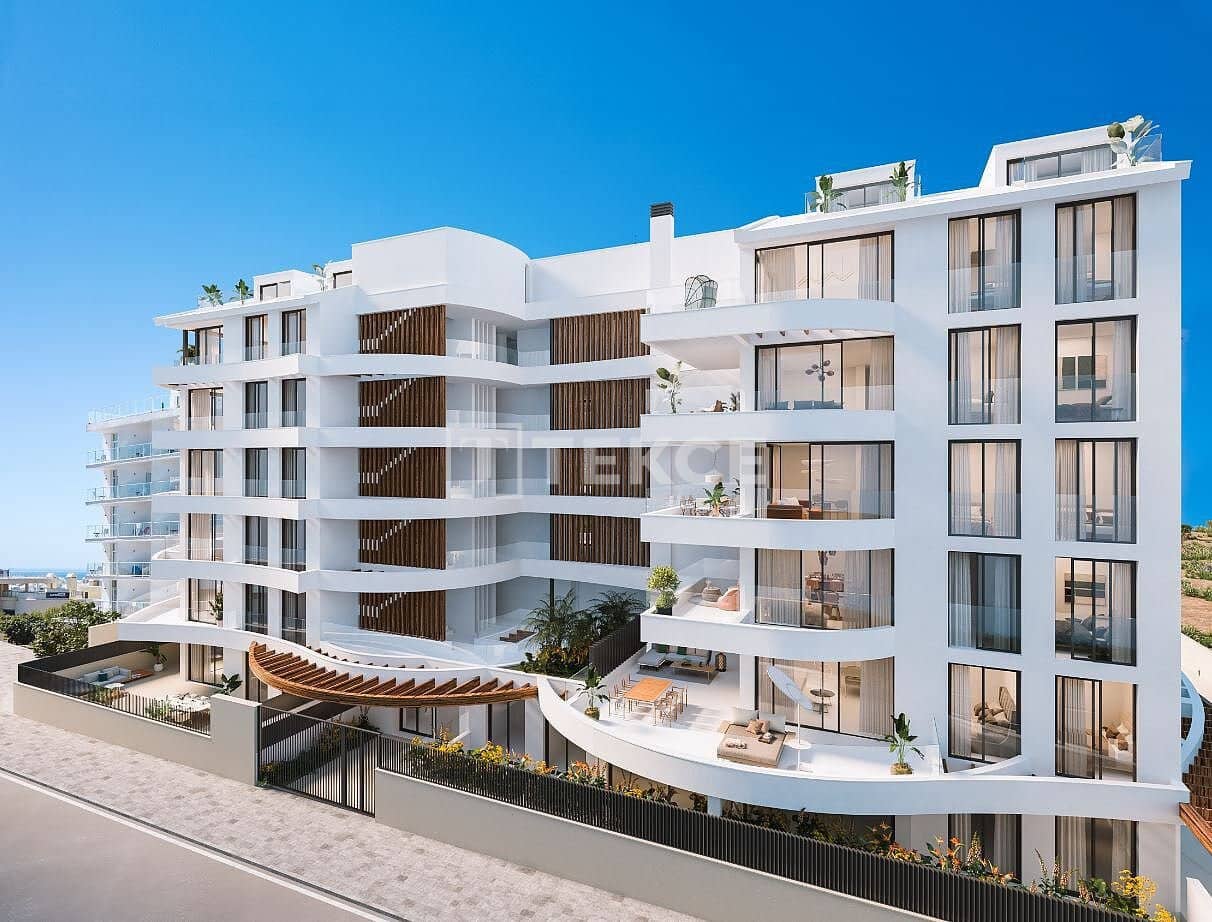 3 soverom Leilighet til salgs i Benalmadena Costa med svømmebasseng - € 992 000 (Ref: 8965401)