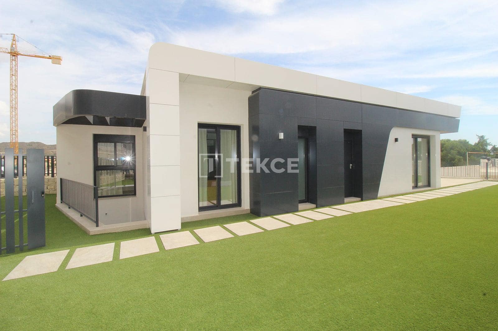 3 bedroom Villa for sale in Muchamiel / Mutxamel with pool garage - € 465,000 (Ref: 8965419)