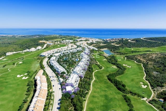 3 sovrum Lägenhet till salu i La Alcaidesa med pool - 659 000 € (Ref: 8965426)