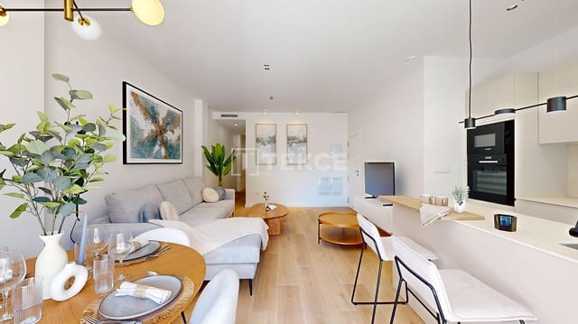 Piso de 3 habitaciones en Guardamar del Segura en venta con piscina - 350.000 € (Ref: 8965434)