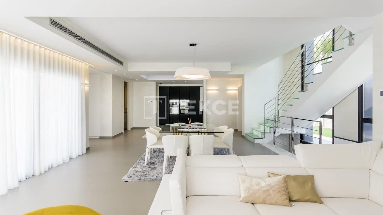 3 sypialnia Willa na sprzedaż w Dehesa de Campoamor z basenem - 975 000 € (Ref: 8965456)