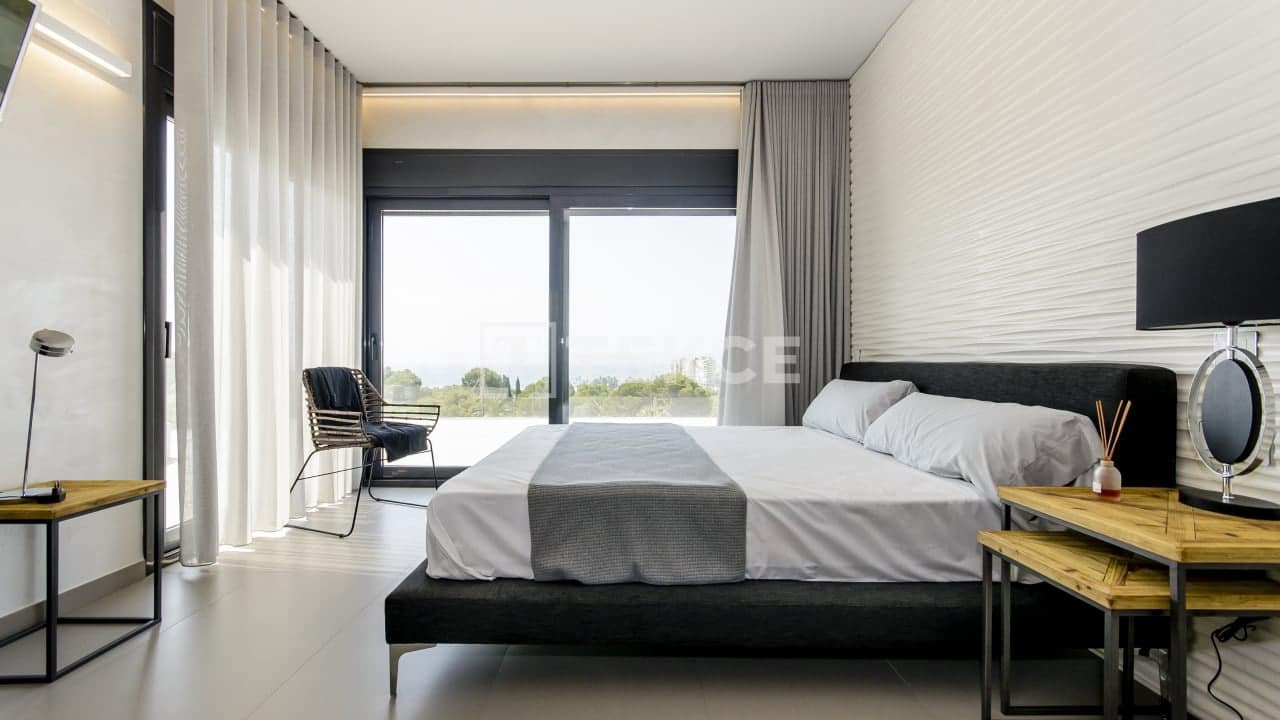 3 sypialnia Willa na sprzedaż w Dehesa de Campoamor z basenem - 975 000 € (Ref: 8965456)