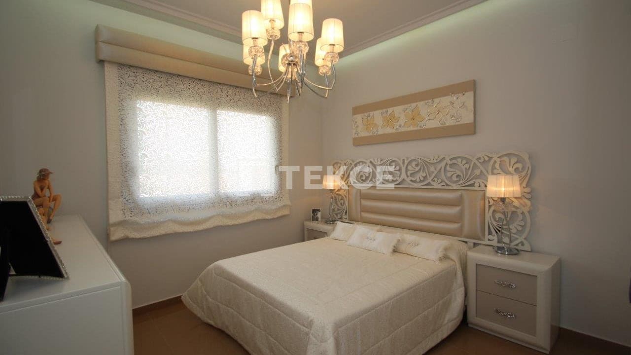 3 sypialnia Willa na sprzedaż w San Miguel de Salinas z basenem - 630 000 € (Ref: 8965458)