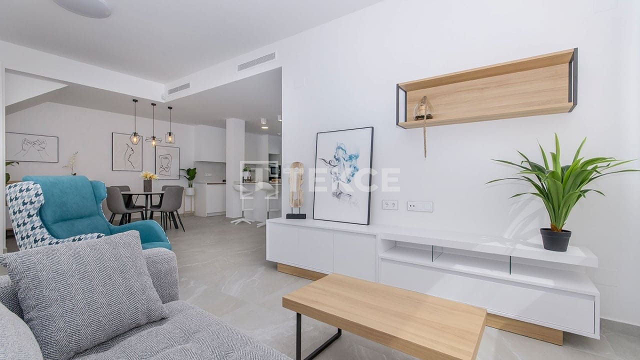 3 sypialnia Willa na sprzedaż w San Miguel de Salinas z basenem - 630 000 € (Ref: 8965458)