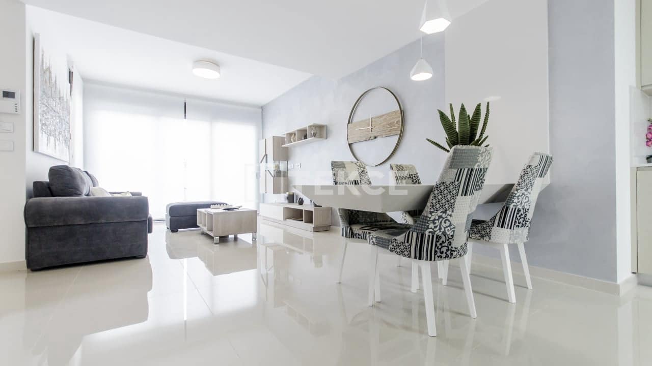 3 sypialnia Willa na sprzedaż w San Miguel de Salinas z basenem - 630 000 € (Ref: 8965458)