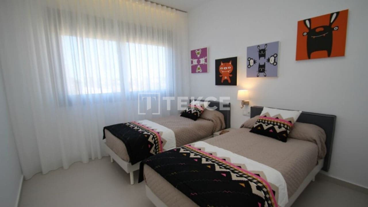 3 sypialnia Willa na sprzedaż w San Miguel de Salinas z basenem - 630 000 € (Ref: 8965458)