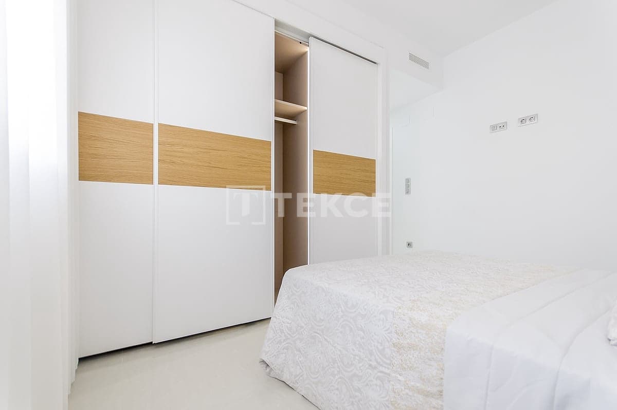 3 Zimmer Villa zu verkaufen in Ciudad Quesada mit Pool - 579.000 € (Ref: 8965470)