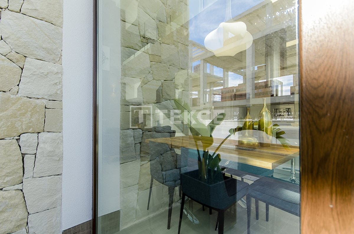 3 Zimmer Villa zu verkaufen in Ciudad Quesada mit Pool - 579.000 € (Ref: 8965470)