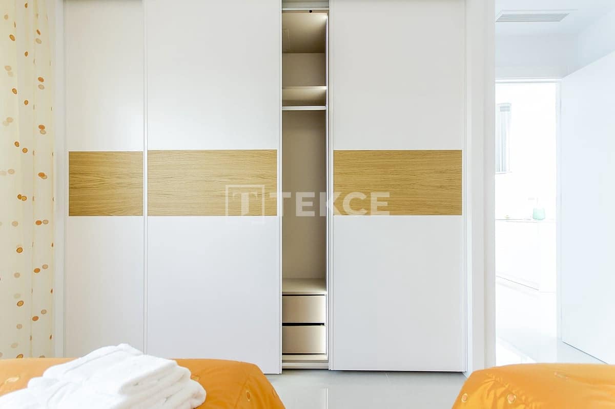 3 Zimmer Villa zu verkaufen in Ciudad Quesada mit Pool - 579.000 € (Ref: 8965470)