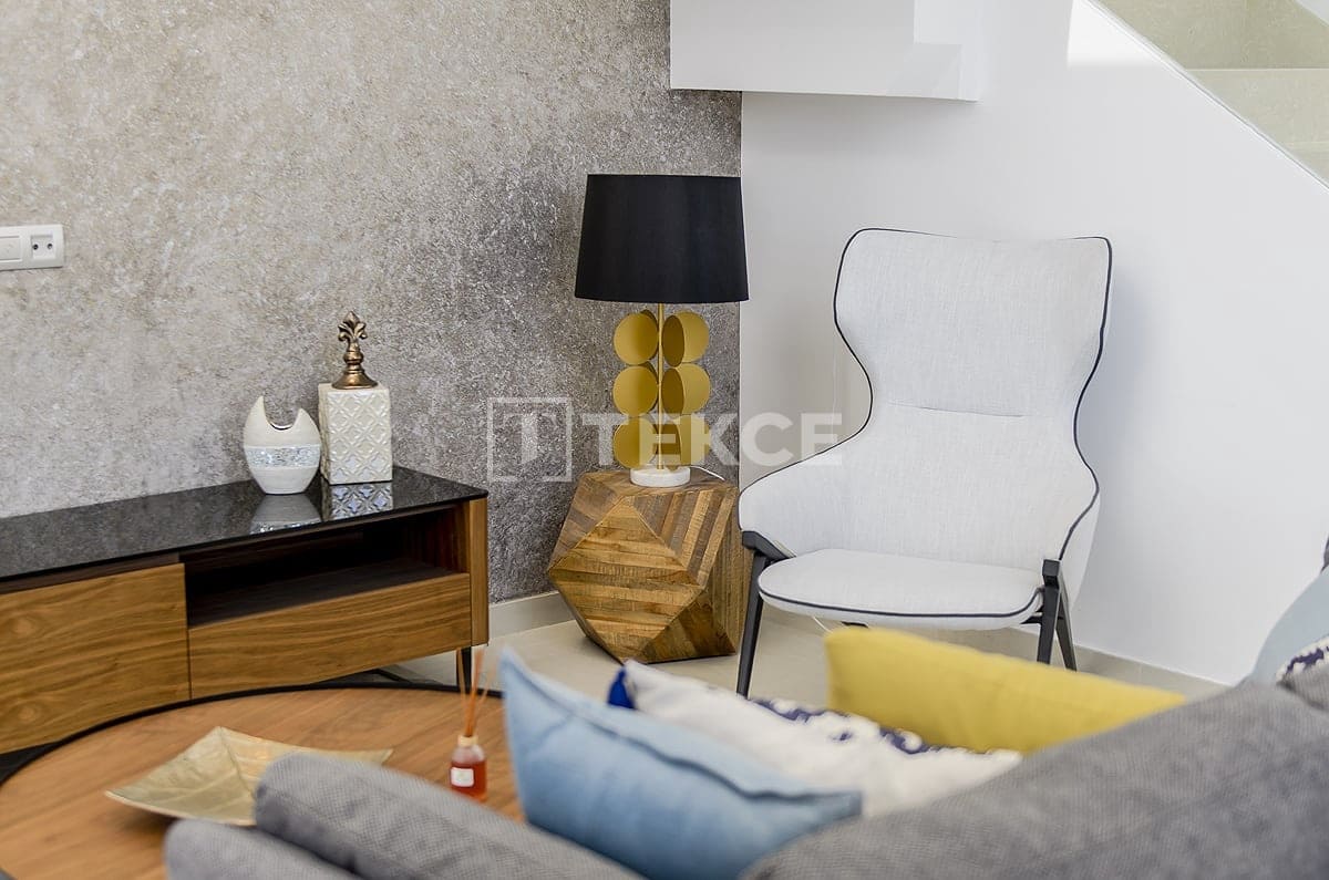 3 Zimmer Villa zu verkaufen in Ciudad Quesada mit Pool - 579.000 € (Ref: 8965470)