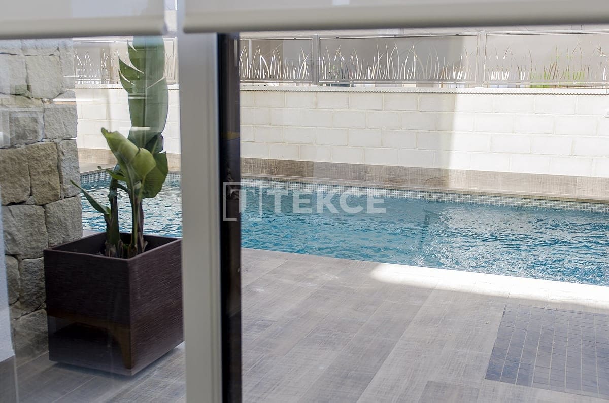 3 Zimmer Villa zu verkaufen in Ciudad Quesada mit Pool - 579.000 € (Ref: 8965470)