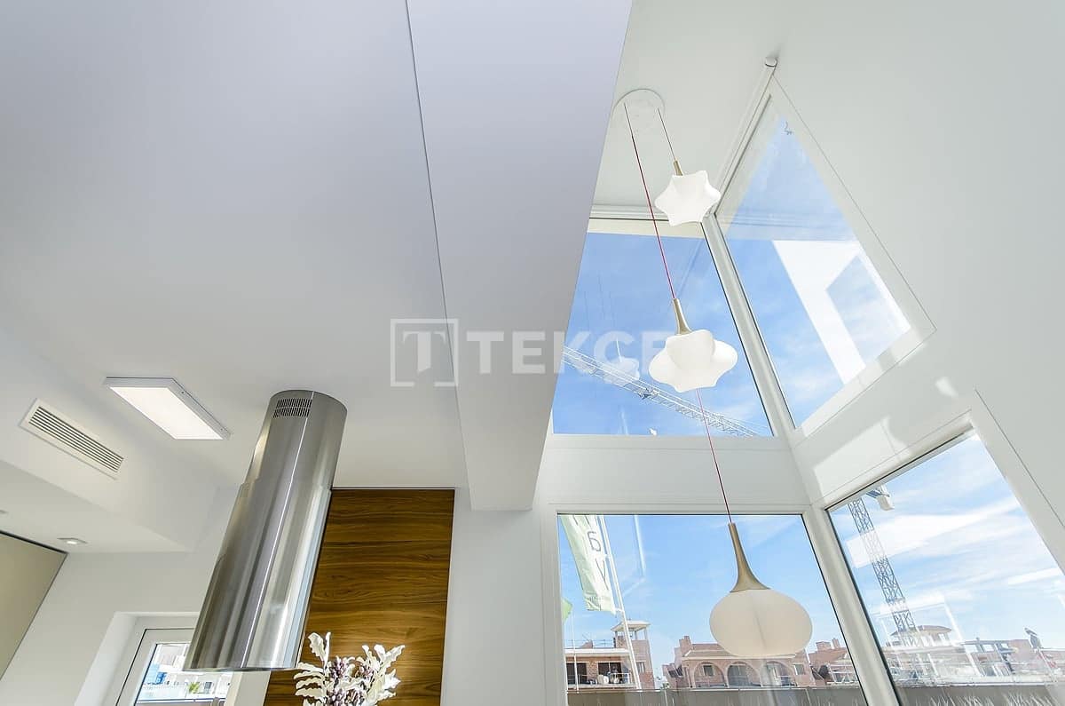 3 Zimmer Villa zu verkaufen in Ciudad Quesada mit Pool - 579.000 € (Ref: 8965470)