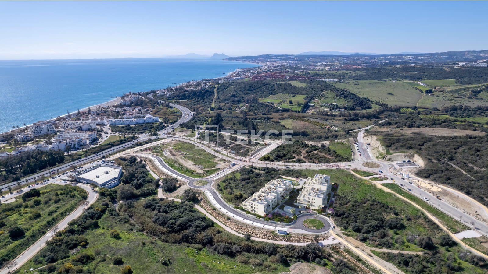 3 sypialnia Mieszkanie na sprzedaż w Estepona z basenem - 564 000 € (Ref: 8965475)