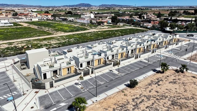 3 sovrum Villa till salu i Roldan, Torre-Pacheco med pool - 393 000 € (Ref: 8965499)