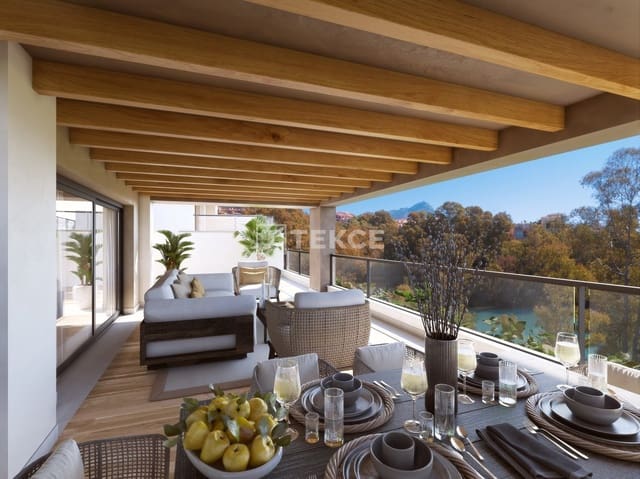 3 slaapkamer Flat te koop in Nueva Andalucia, Marbella met zwembad - € 950.000 (Ref: 8965516)