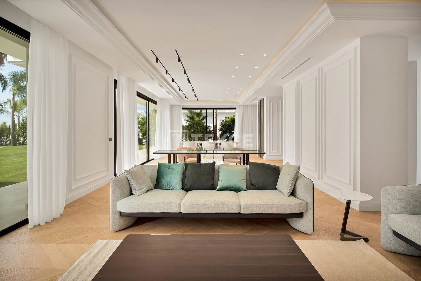 5 bedroom Villa for sale in Golden Mile with pool - € 6,400,000 (Ref: 8965517)