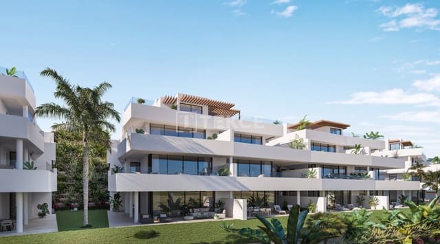 Piso de 3 habitaciones en Estepona en venta con piscina - 861.000 € (Ref: 8965520)
