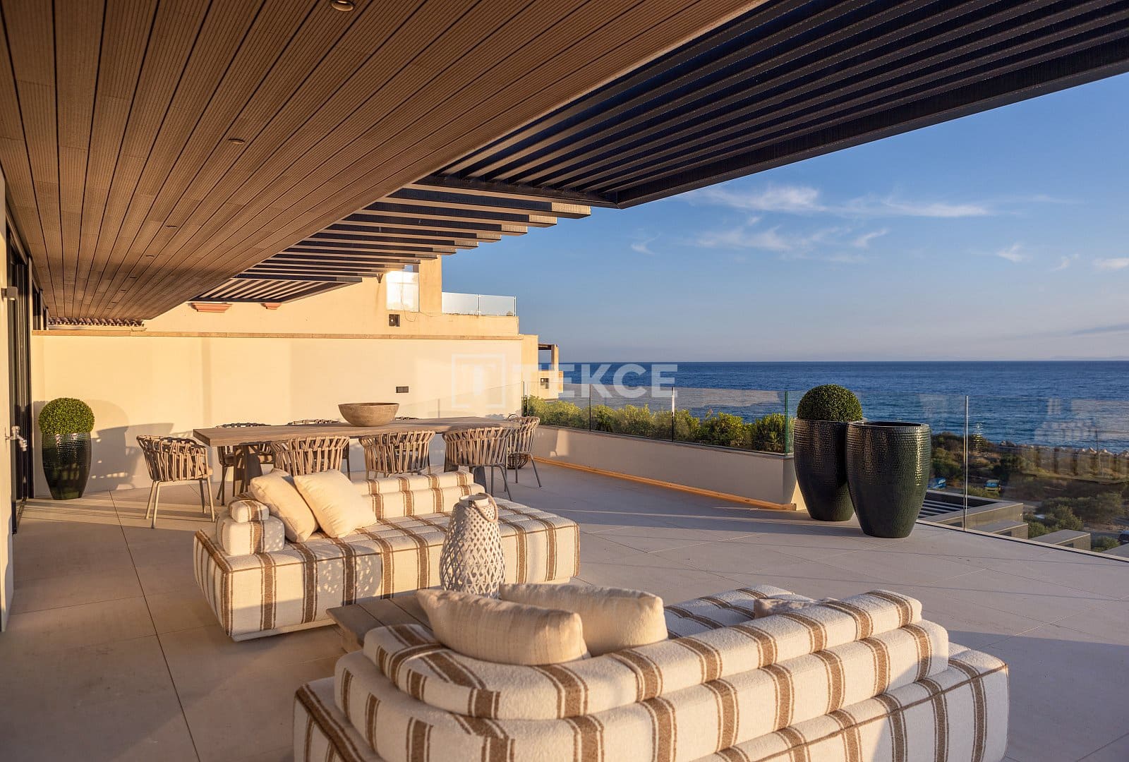 3 sovrum Lägenhet till salu i Estepona med pool - 2 410 000 € (Ref: 8965539)