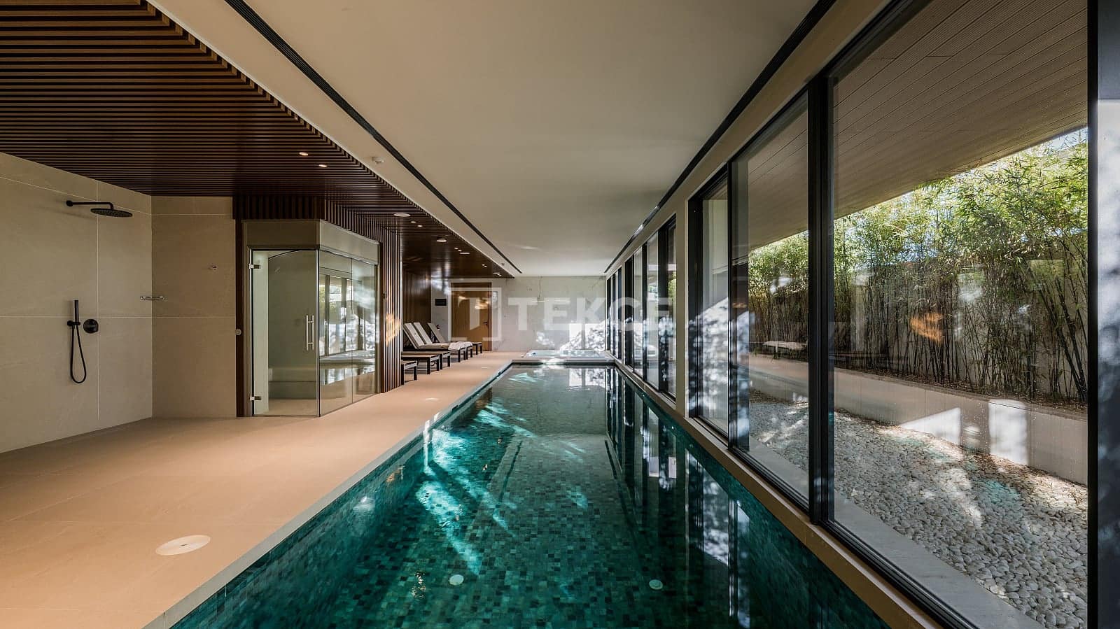 3 soveværelse Lejlighed til salg i Estepona med swimmingpool garage - € 3.240.000 (Ref: 8965539)