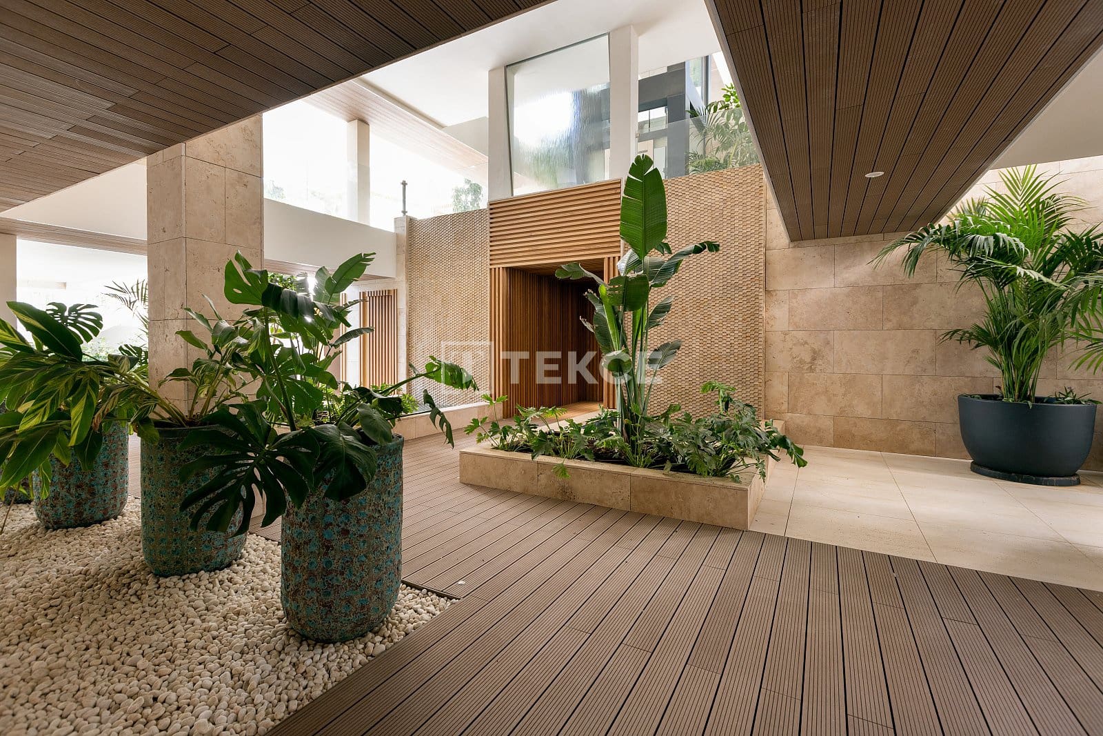 4 slaapkamer Flat te koop in Estepona met zwembad - € 4.385.000 (Ref: 8965540)