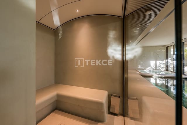 4 slaapkamer Flat te koop in Centro, Estepona met zwembad - € 5.700.000 (Ref: 8965540)